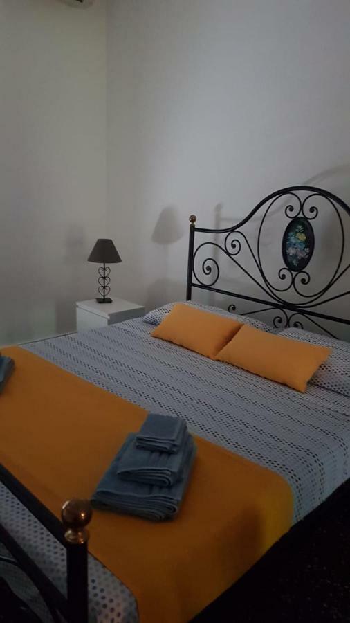 Casa Hope Apartment Сиракуза Екстериор снимка