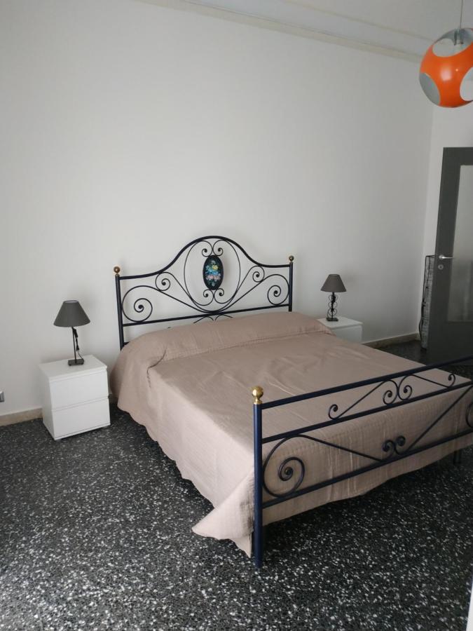 Casa Hope Apartment Сиракуза Екстериор снимка